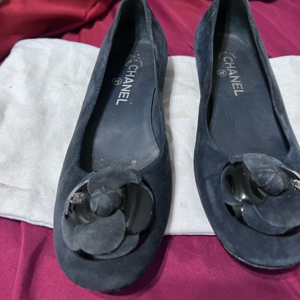 Chanel flat shoes in good condition 37 1/2 - Picture 3 of 5